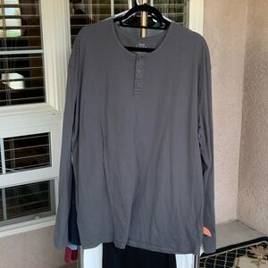 Men's Gray Long Sleeve Henley Shirt